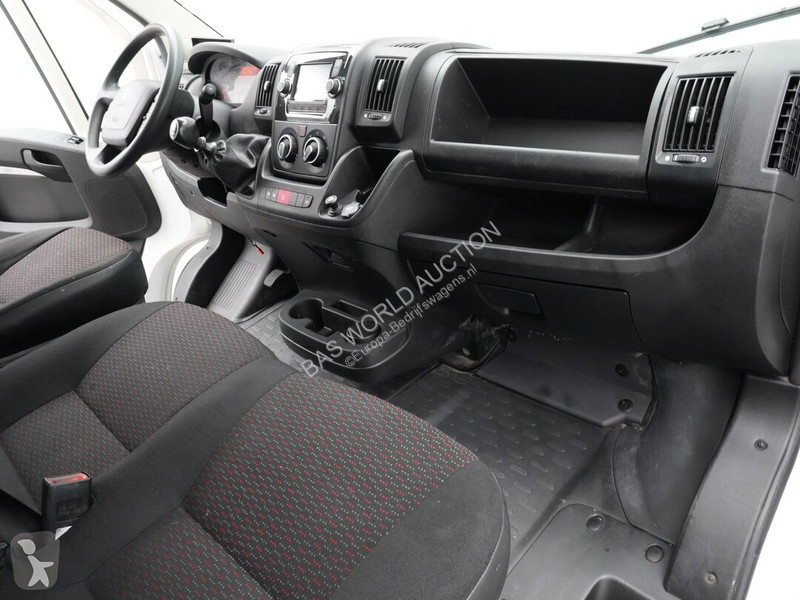 Bedrijfswagen Peugeot 140PK