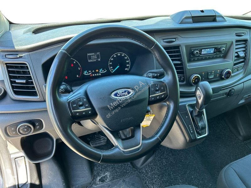 Furgoneta Ford 300 2.0 tdci 130cv Titanium L1H1...