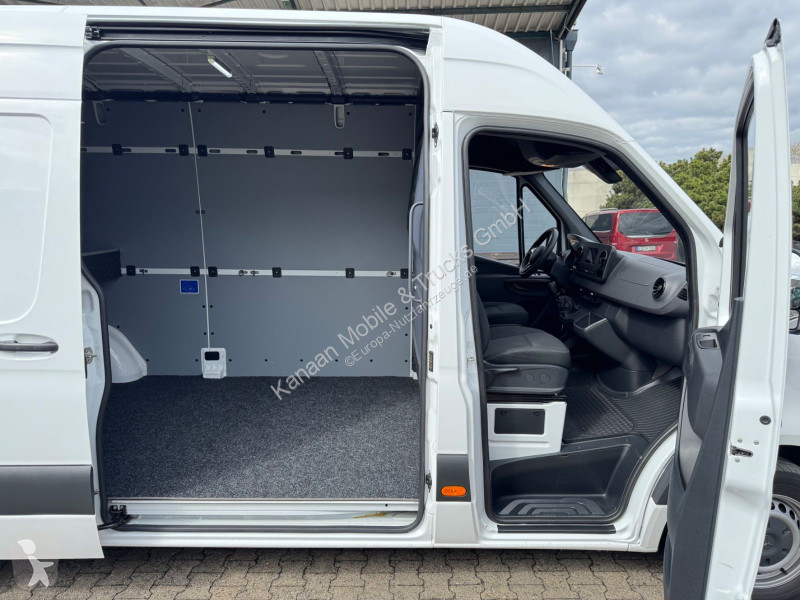 Bedrijfswagen Mercedes 211 CDI III Kasten L2...