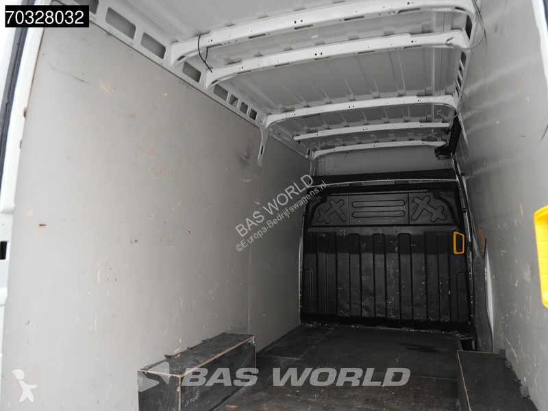 Bedrijfswagen Iveco 35S18 3.0L Automaat 180PK...