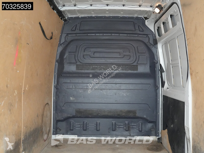 Véhicule utilitaire Mercedes 311 CDI L2H2 Airco...