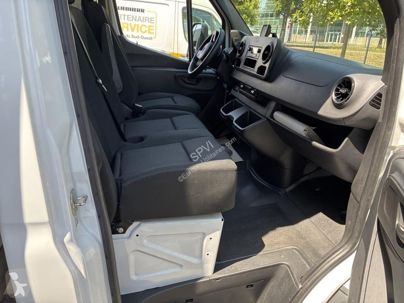 Mercedes Fg 515 CDI 43 3T5 First Propulsion...