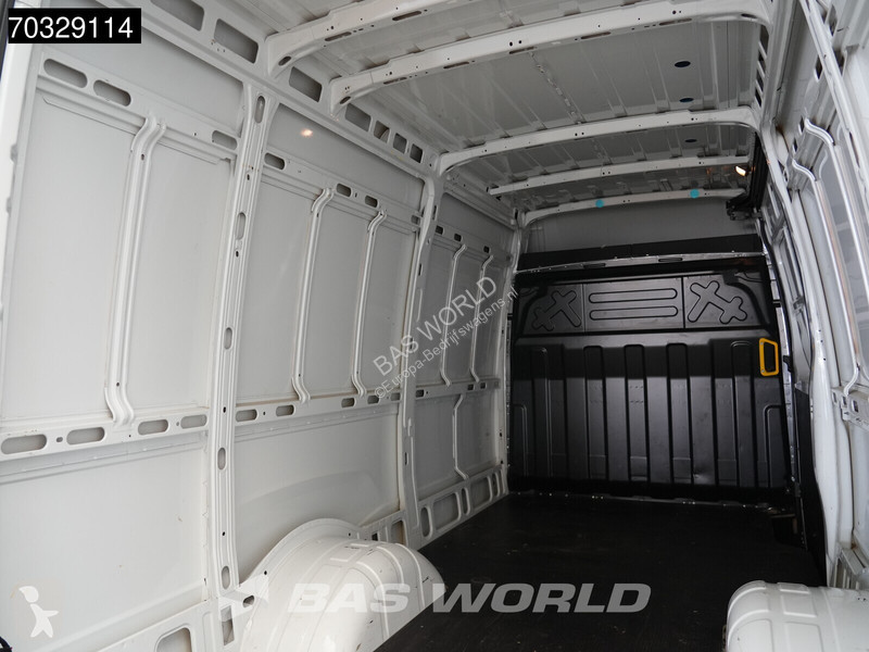 Furgoneta Iveco 35C18 3.0L Automaat Dubbellucht...