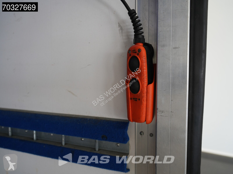 Samochód dostawczy Iveco 35C16 3.0L Laadklep...