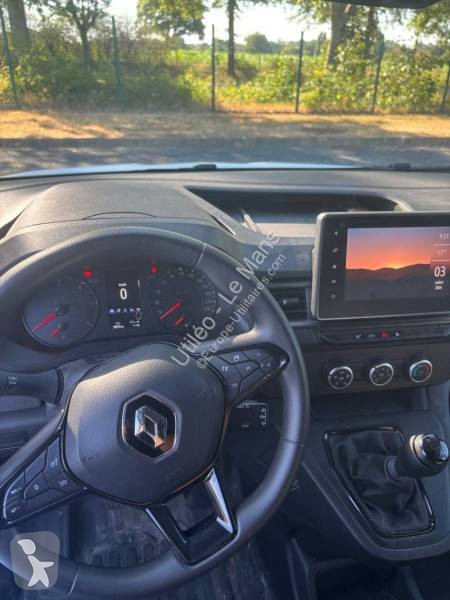 Samochód dostawczy Renault
