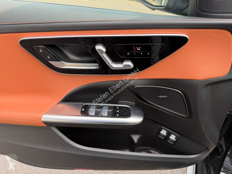 عربة نفعية Mercedes C 300 T e A...