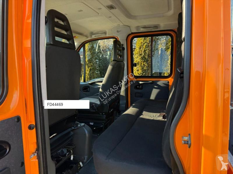 Samochód dostawczy Iveco DAILY 35S13 DOUBLE CABIN