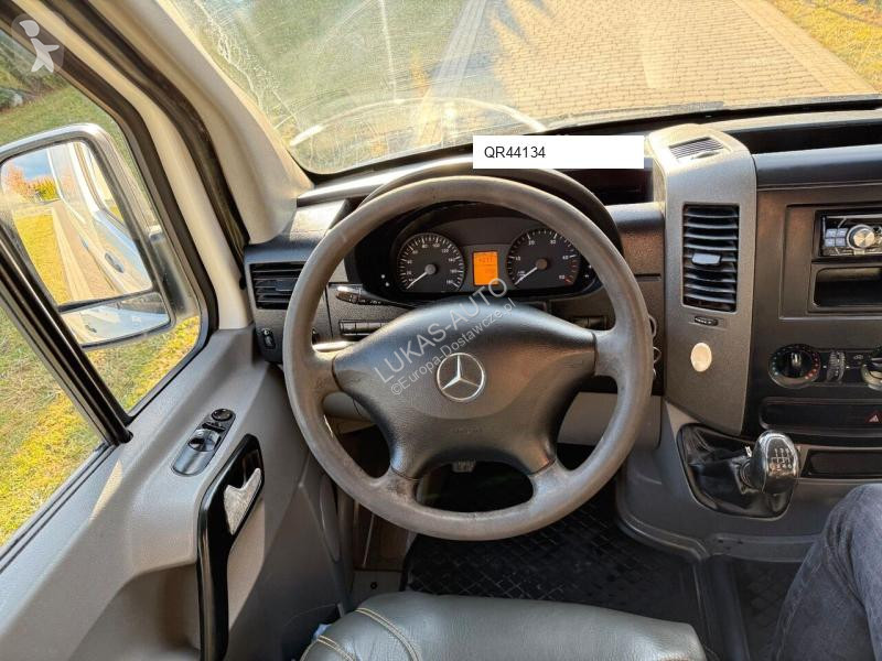 Samochód dostawczy Mercedes SPRINTER 516 3,5 T...