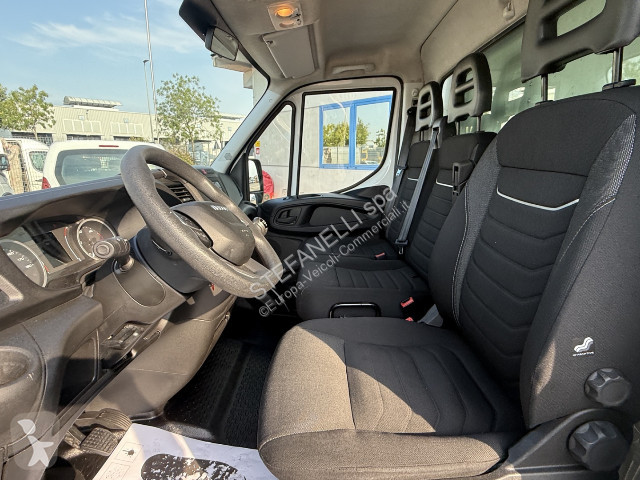 Nyttofordon Iveco DAILY 35C14H BOX + SPONDA con...