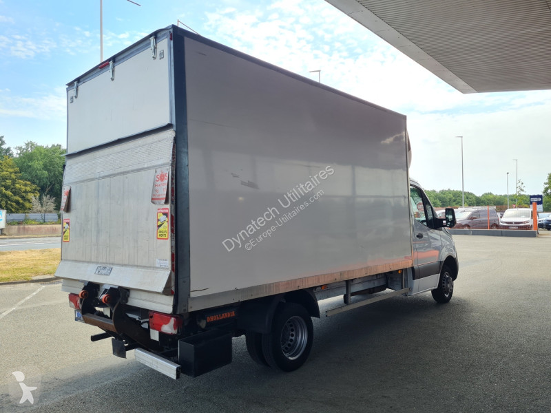 Véhicule utilitaire Mercedes