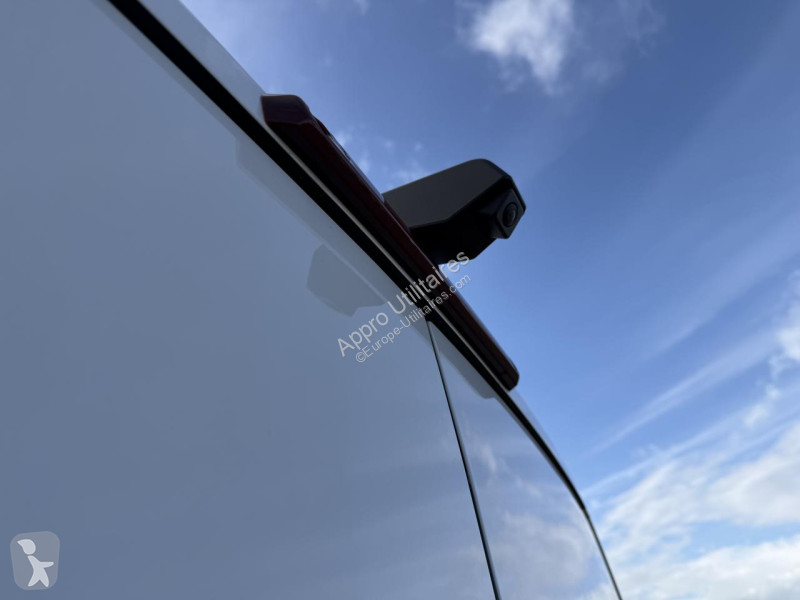 Véhicule utilitaire Nissan INTERSTAR 3.5t L3H2...