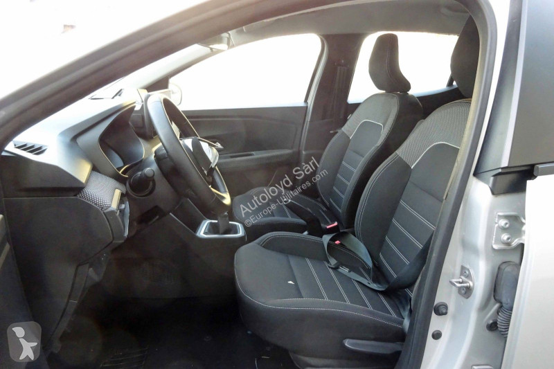 عربة نفعية Dacia SANDERO 1.0 TCE 100