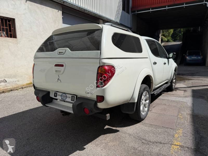 Furgoneta Mitsubishi