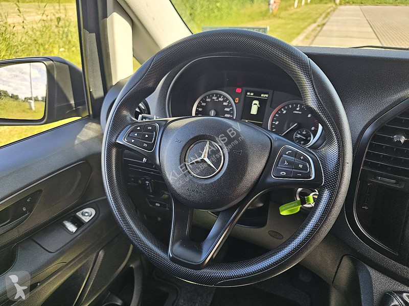 Furgoneta Mercedes 110 L2 Koelwagen LED!