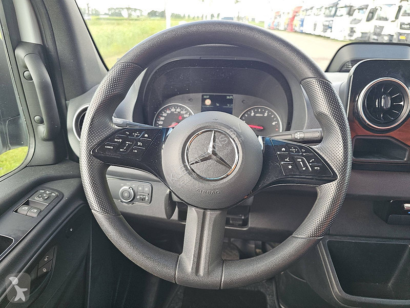 Furgoneta Mercedes 317