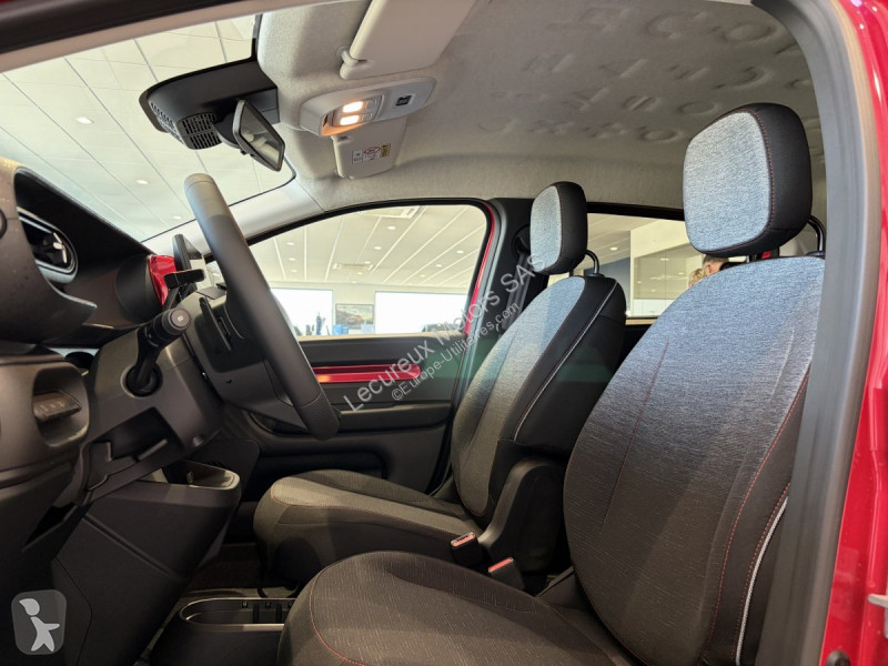 Veicolo commerciale Renault E-tech (4) techno...