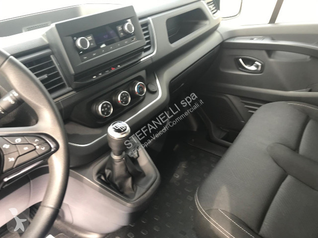 Veicolo commerciale Nissan Primastar bus 2.0...