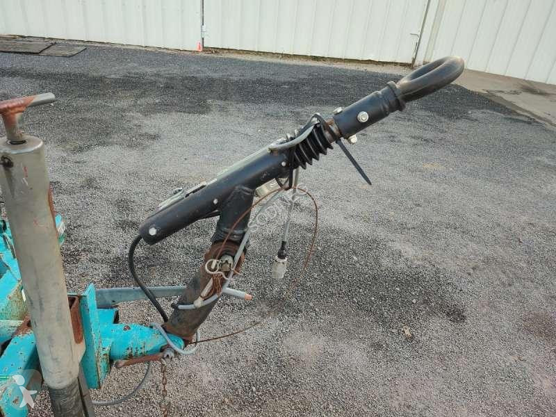 Véhicule utilitaire   PORTE TOURET