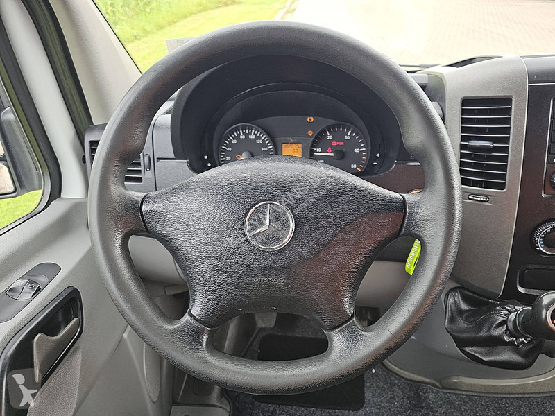 Furgoneta Mercedes 313 ac trekhaak