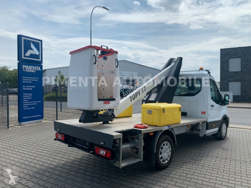 Samochód dostawczy Ford 2.0 TDCI...