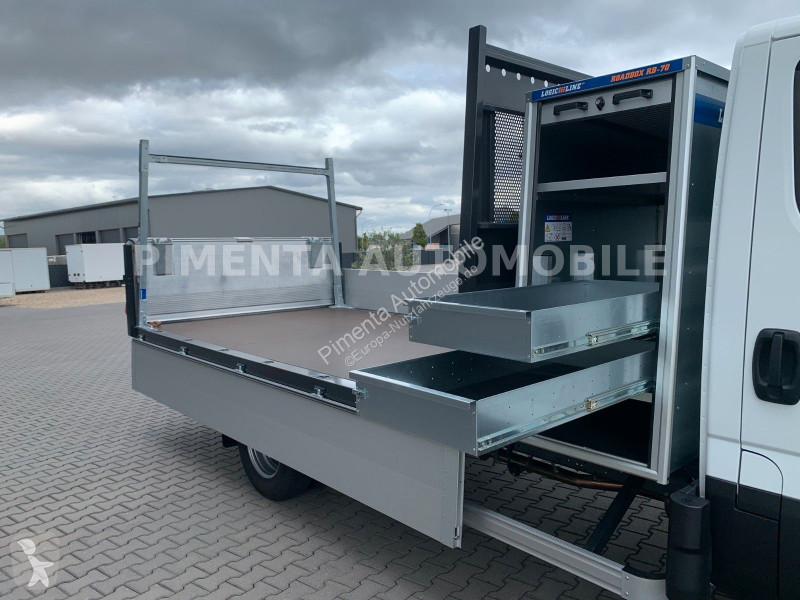 Furgoneta Iveco 70C18H PRITSCHE SIEBD KISTE...