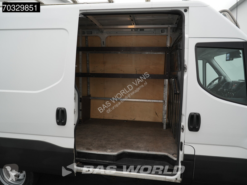 Véhicule utilitaire Iveco 35C18 3.0L Automaat...