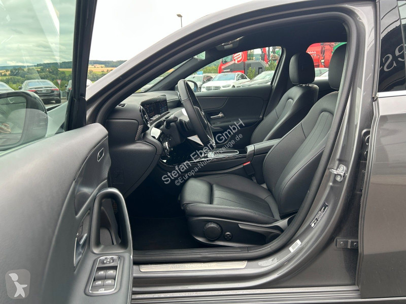 Samochód dostawczy Mercedes A 180...