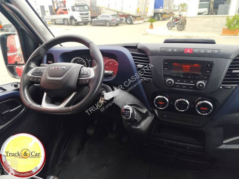 Furgoneta Iveco