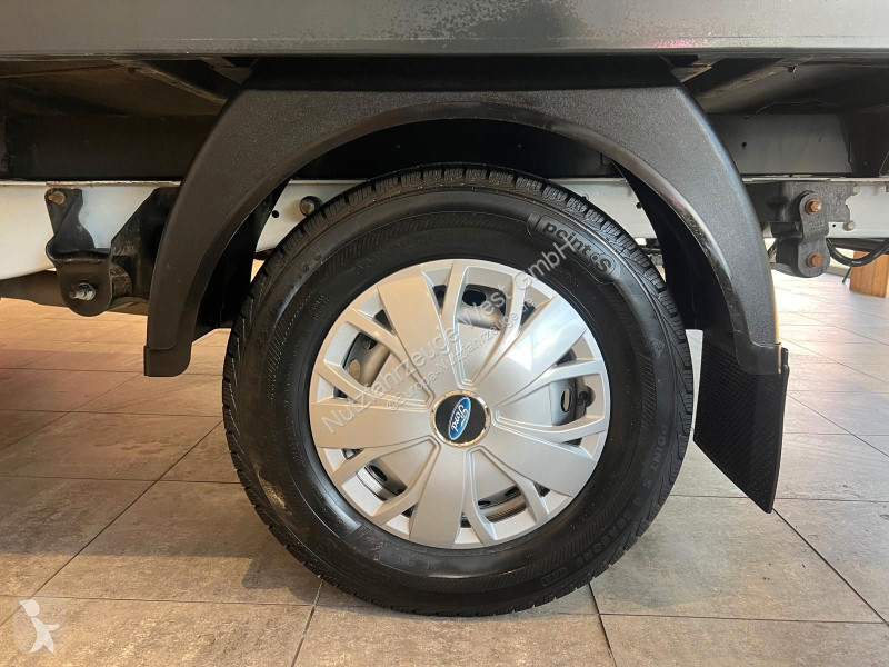 عربة نفعية Ford TDI Maxi DoKa...
