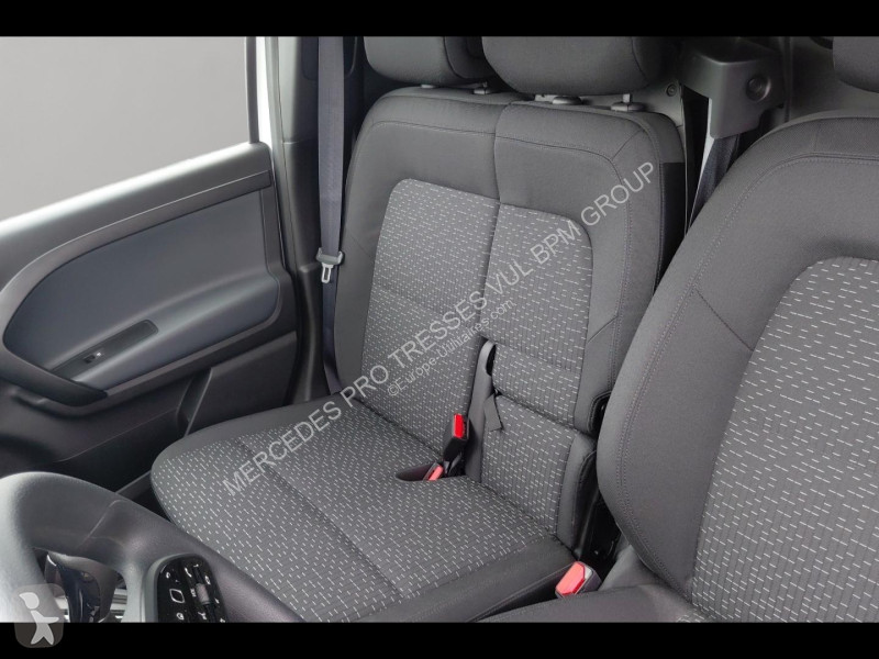 عربة نفعية Mercedes e Long Pro