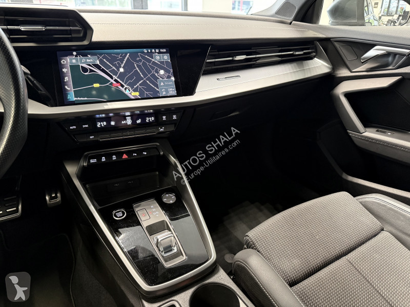 Véhicule utilitaire Audi A3 SPORTBACK / A...