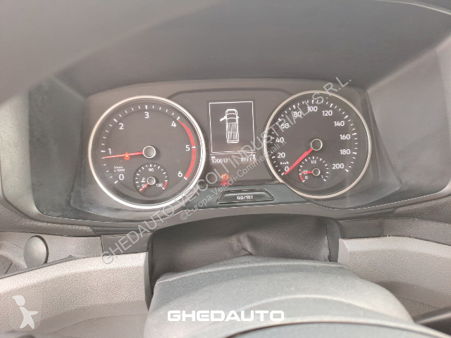 عربة نفعية Volkswagen Crafter FURGONE
