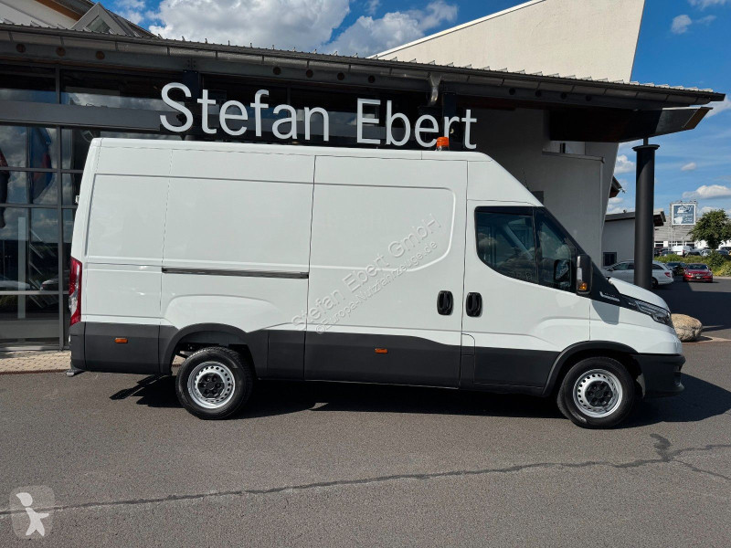 Iveco 35S16 *R3.520mm*Automatik*AHK*LED*...