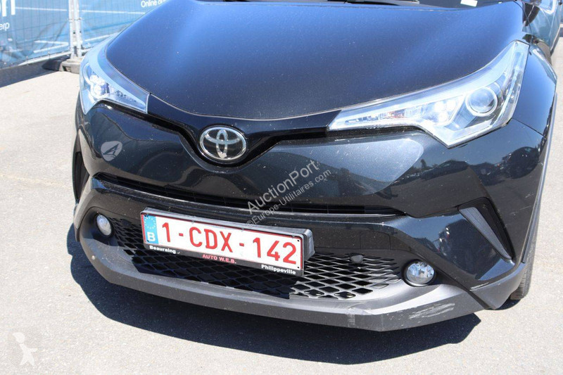 Autoutilitară Toyota