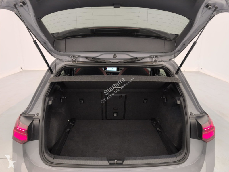 Volkswagen  GOLF 8 Transporter