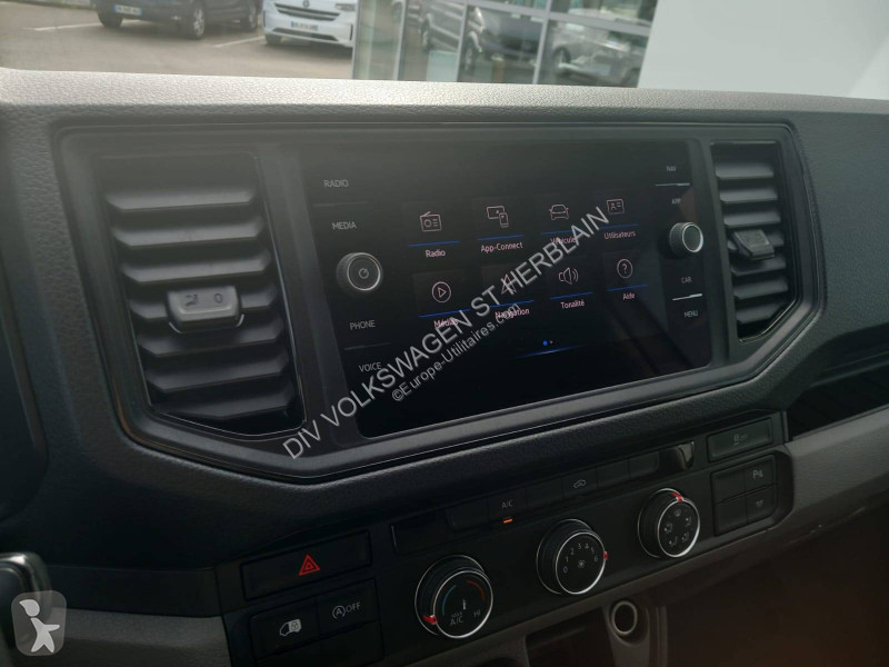 Комерційні автомобілі Volkswagen CRAFTER VAN 35...