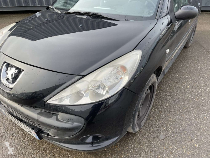 Véhicule utilitaire Peugeot