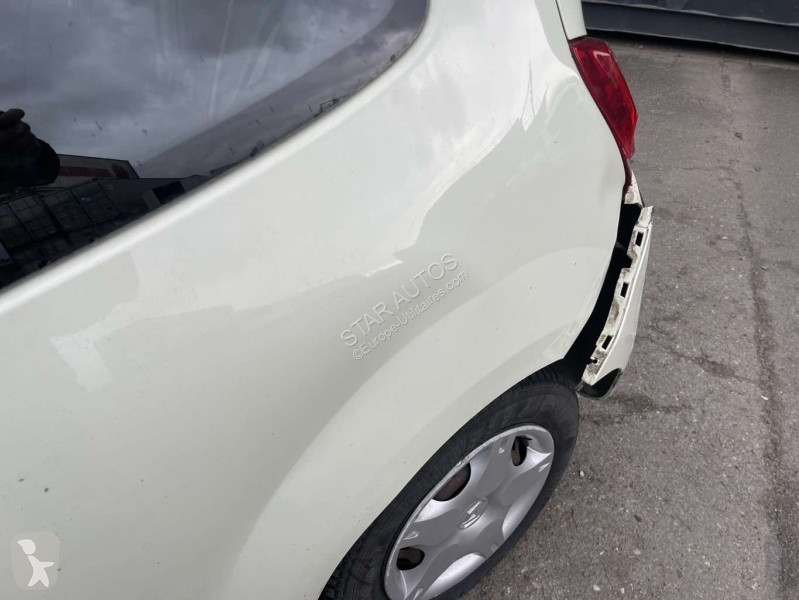 عربة نفعية Renault