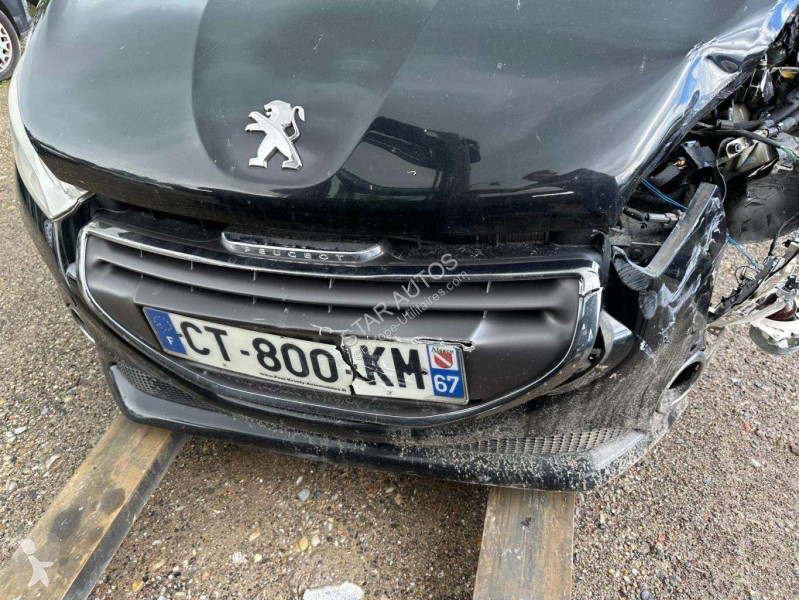 Peugeot  van