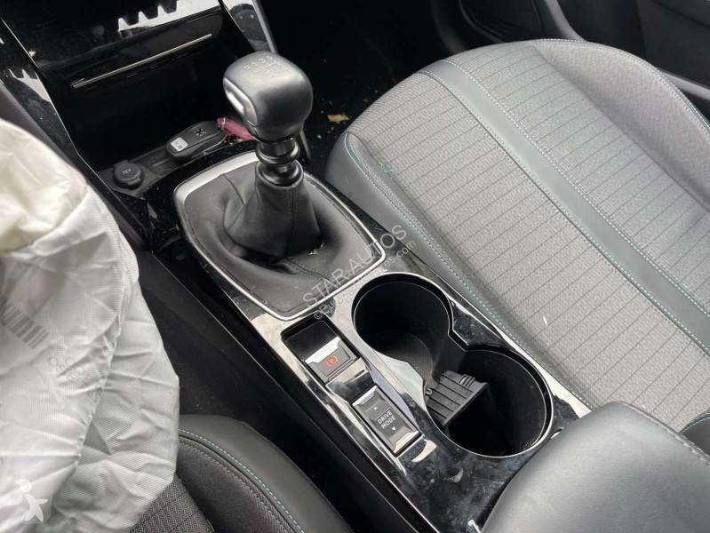 Véhicule utilitaire Peugeot