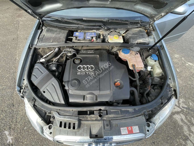 عربة نفعية Audi