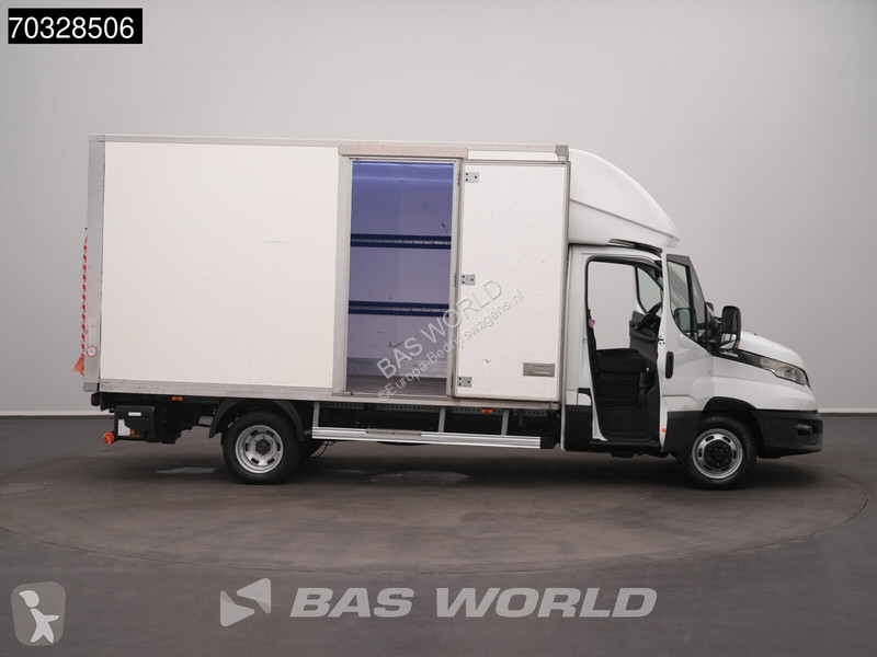 Лекотоварен автомобил Iveco 35C16 3.0L Automaat...