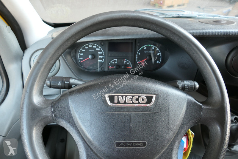 Furgoneta Iveco Daily 35 S11 C30C AUTOMATIK...