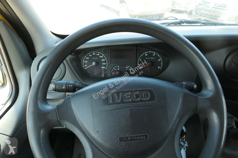 Furgoneta Iveco Daily 35 S11 C30C AUTOMATIK...