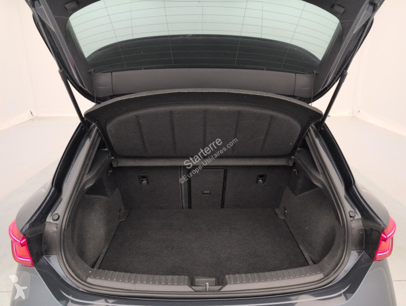 Cupra  LEON Transporter