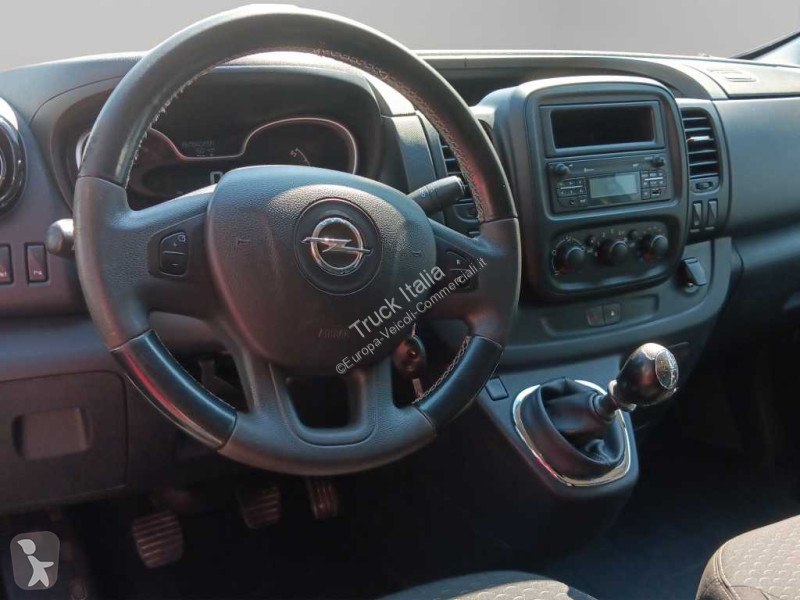 Véhicule utilitaire Opel II 29 E6 2016 - 29...