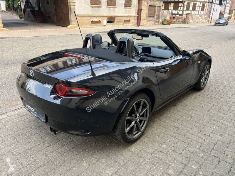 Samochód dostawczy Mazda Cabriolet (4) 2.0...