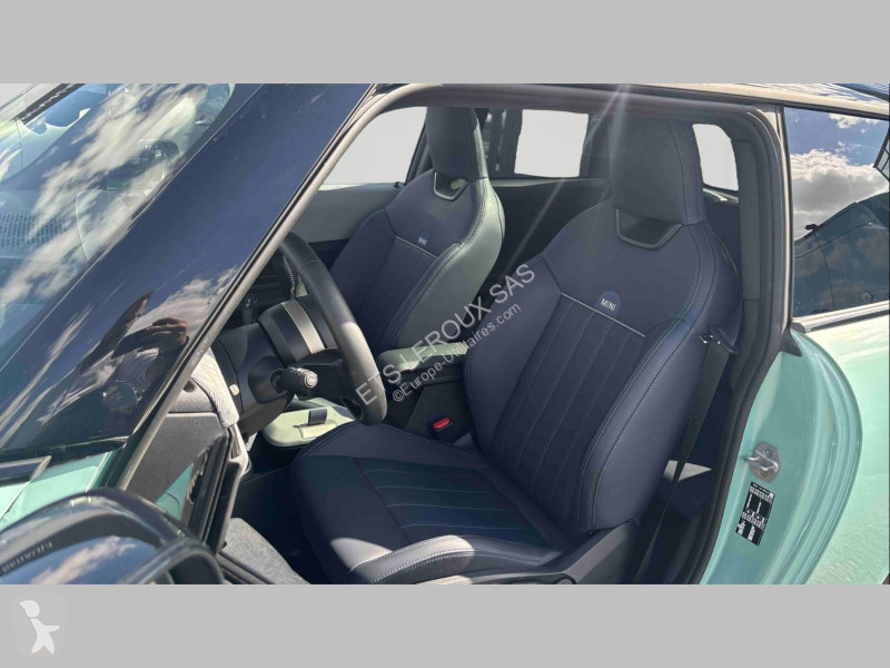 Samochód dostawczy Mini COOPER F66