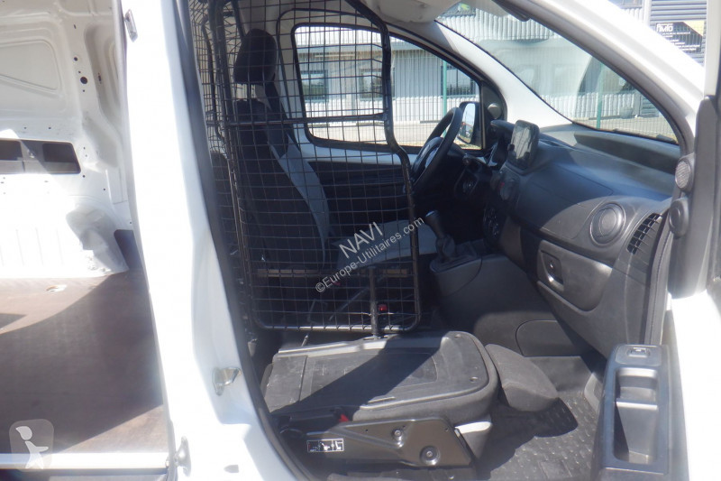 عربة نفعية Fiat FIORINO 1.3 MULTIJET2 95CH EASY...