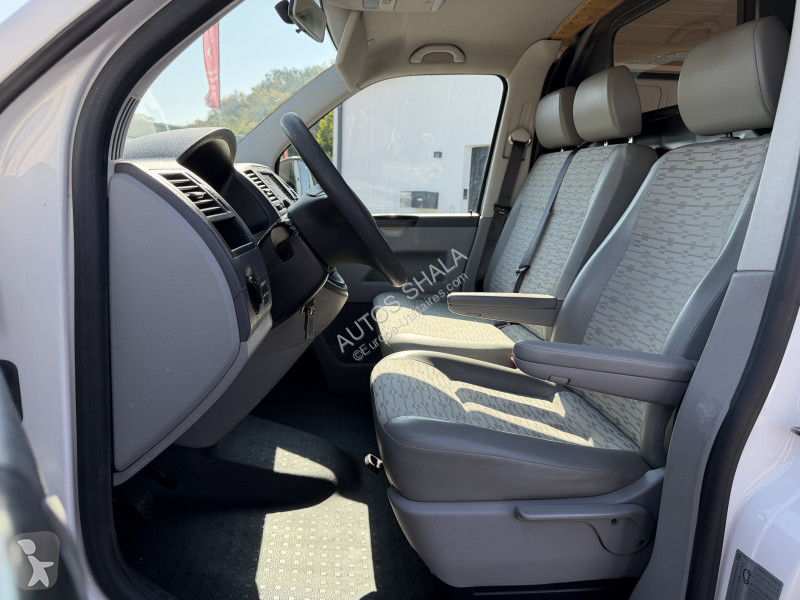 Véhicule utilitaire Volkswagen TRANSPORTER FG...